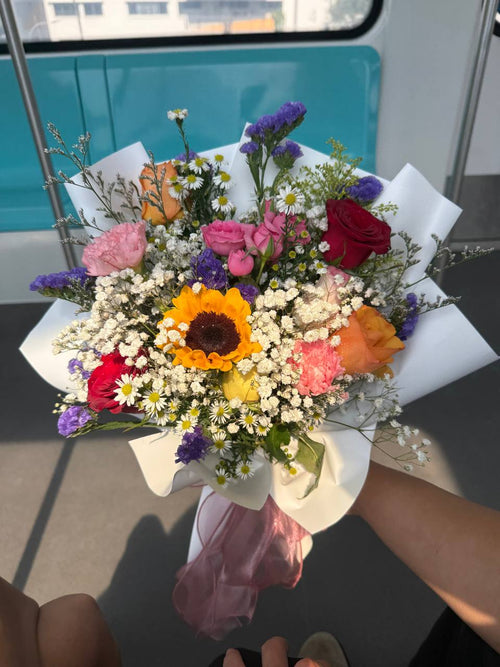 Medium Custom Spring Mix Flower Bouquet for Birthdays