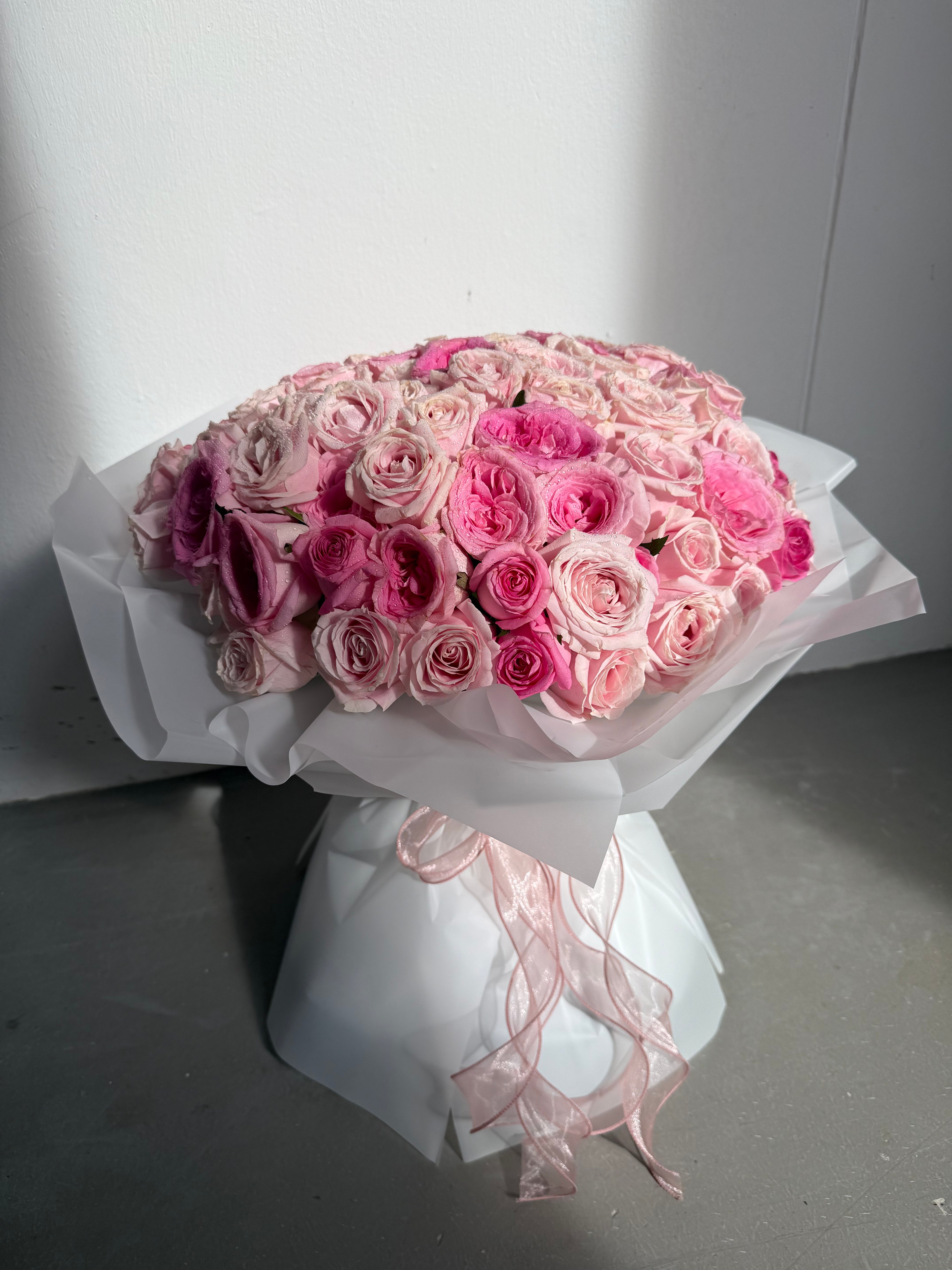 Large Custom Pink Roses Bouquet for Romantic Valentine's